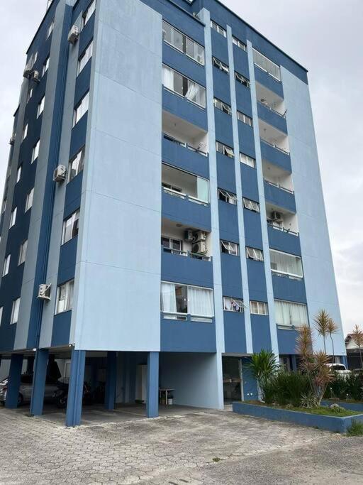 Em Bc Perto Univali E Centro Eventos Apartment